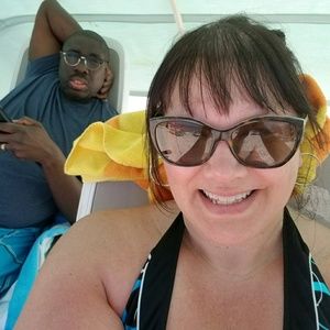 Meet your Posher, Marcy